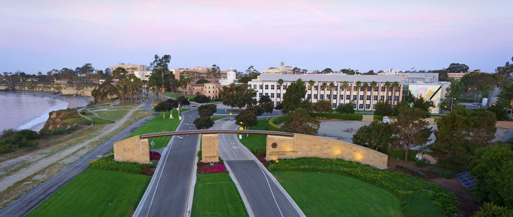 Aerial Henley Gate. Credit: Tony Mastres