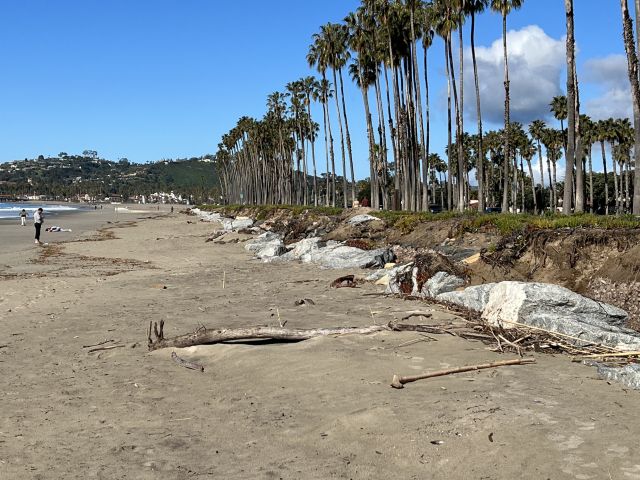 East Beach, Santa Barbara California. Credit: Dr. Ian Walker, UCSB.