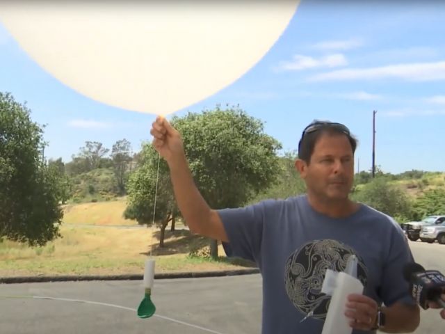 Charles Jones and Leila Carvalho