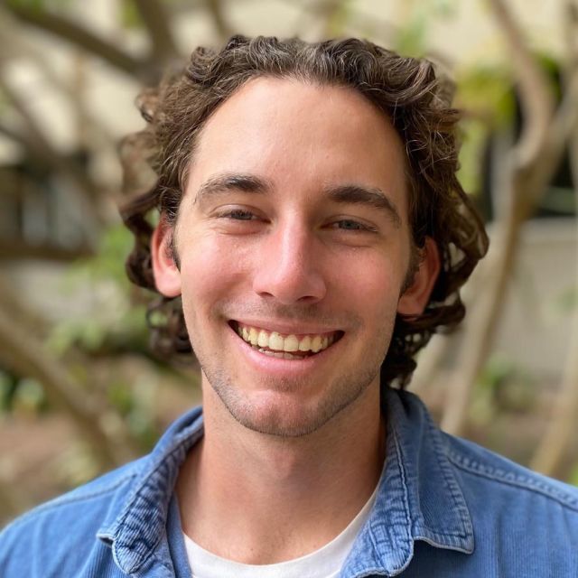 Photo of Dan Willett